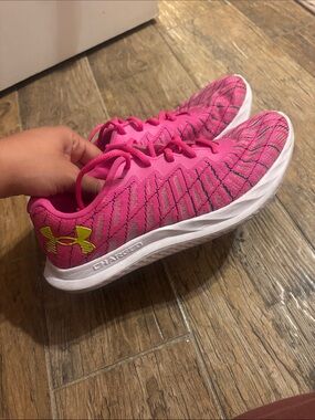 Under Armour Pink Running Shoes size 9